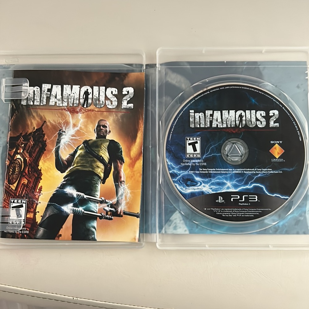 PS3 Infamous 2 - Picture 2 of 4